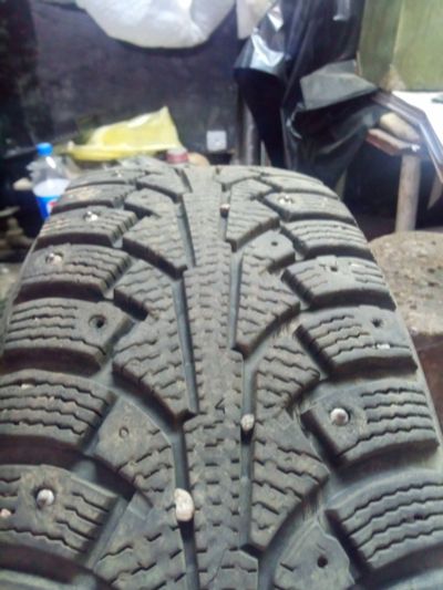 Лот: 14841810. Фото: 1. Шины зимние 185/60 R14 Nokian... Шины