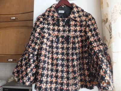 Лот: 3981043. Фото: 1. Пальто короткое. Верхняя одежда