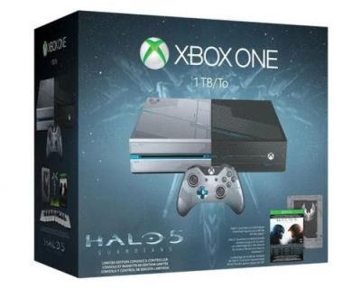 Лот: 9027001. Фото: 1. Игровая приставка Xbox One 1 ТБ... Игровые приставки, консоли