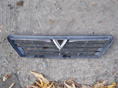 Лот: 1260954. Фото: 1. Решетка радиатора на TOYOTA VISTA... Кузов