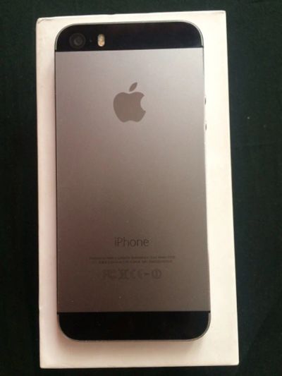 Лот: 9916453. Фото: 1. iPhone 5s 16gb. Смартфоны