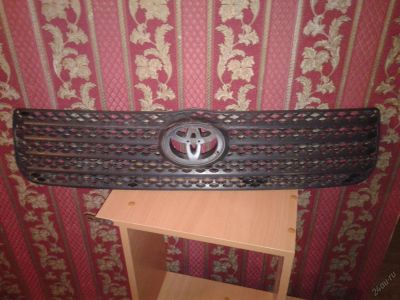 Лот: 5546428. Фото: 1. Решетка радиатора Toyota тойота... Кузов