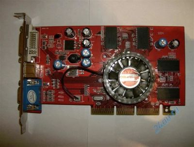 Лот: 714175. Фото: 1. AGP geforce 5500. Видеокарты