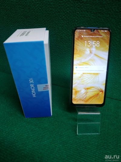 Лот: 18203071. Фото: 1. Смартфон Honor 30i 4/128. Смартфоны