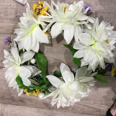 Лот: 14805155. Фото: 1. Венок на голову из искусственных... Искусственные и сувенирные цветы