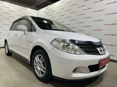 Лот: 23492804. Фото: 1. Nissan Tiida Latio 2011. Автомобили