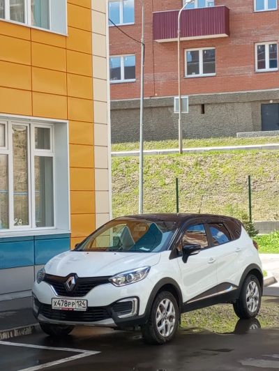 Лот: 25705292. Фото: 1. Автомобиль. Автомобили