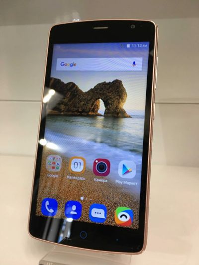 Лот: 15788205. Фото: 1. Смартфон ZTE Blade L5 Plus. Смартфоны