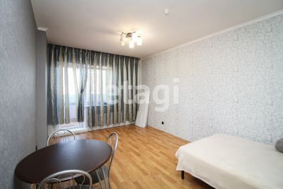 Лот: 20757032. Фото: 1. Продам 1-комн. кв. 43.9 кв.м... Квартиры, студии