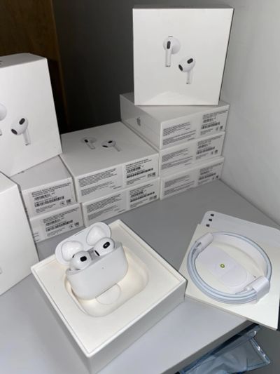 Лот: 18804197. Фото: 1. AirPods 3 Бecпpoвoдныe наушники... Наушники, гарнитуры
