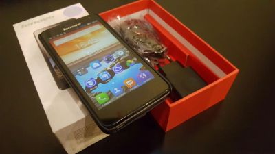 Лот: 8293193. Фото: 1. Смартфон Lenovo S660 4 ядра, 2sim... Смартфоны