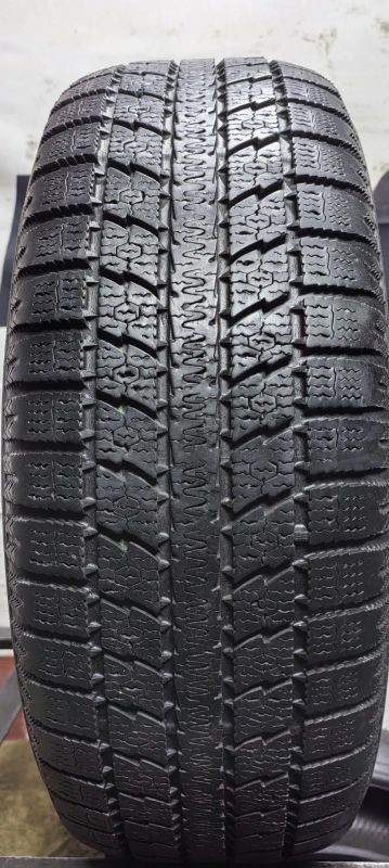 Лот: 21506577. Фото: 1. 205/65R15 94Q Toyo Observe GSI-5... Шины