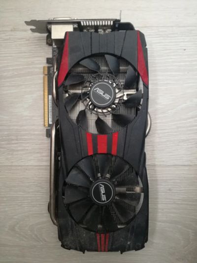 Лот: 11056728. Фото: 1. Видеокарта ASUS Radeon R9 290... Видеокарты
