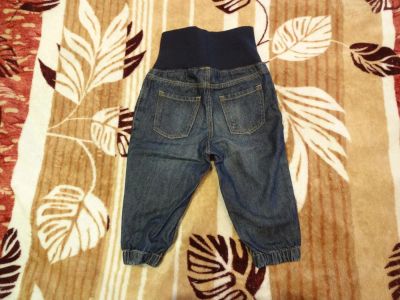 Лот: 9693827. Фото: 1. джинсы с резиночкой. Брюки, шорты, джинсы