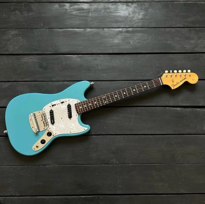 Лот: 18886558. Фото: 1. Fender Mustang Japan MG66 1997... Гитары