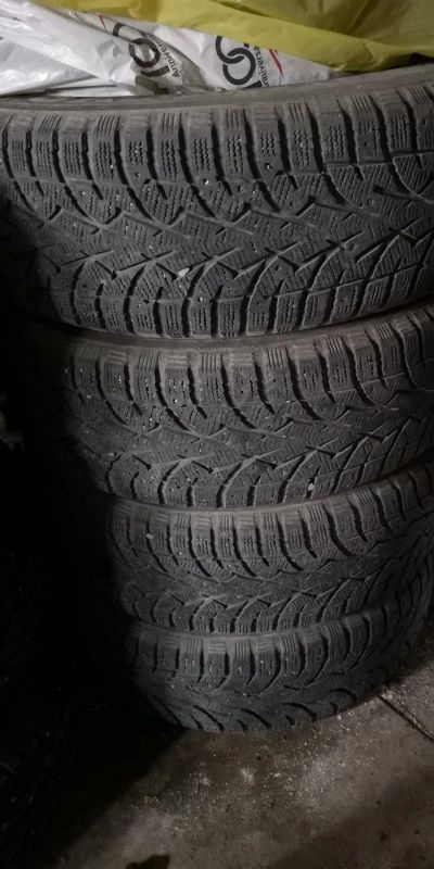 Лот: 14455128. Фото: 1. Зимние Шины Toyo R225/60/18. Шины