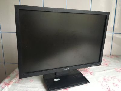 Лот: 16591405. Фото: 1. Монитор Acer v193w. ЖК-мониторы