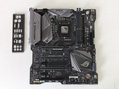 Лот: 22557800. Фото: 1. Asus rog maximus x apex. Материнские платы