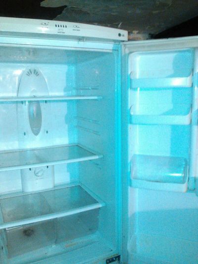 Лот: 6377428. Фото: 1. полки с ящиками отдельно от холодильника... Холодильники, морозильные камеры