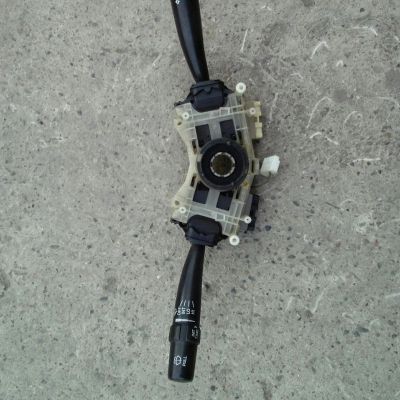 Лот: 15324602. Фото: 1. Переключатель подрулевой Toyota... Электрооборудование