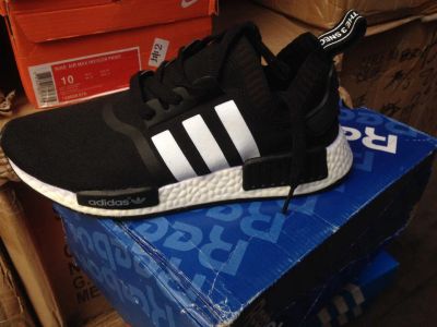 Лот: 8077764. Фото: 1. Кроссовки Adidas. Кеды, кроссовки, слипоны