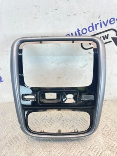 Лот: 25133101. Фото: 1. рамка магнитолы Renault Duster... Другое (автозапчасти)