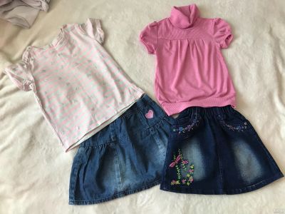 Лот: 18038361. Фото: 1. Юбки , футболки 5-6 лет. Футболки, поло, топы, лонгсливы