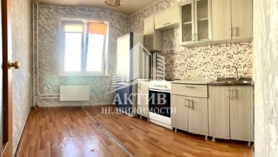 Лот: 22156351. Фото: 1. Красноярск улица Калинина,17... Квартиры, студии