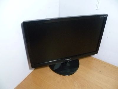 Лот: 18947610. Фото: 1. Широкоформатный ЖК монитор ViewSonic... ЖК-мониторы