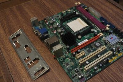 Лот: 7538306. Фото: 1. ESC A740GM-M!!!. Материнские платы