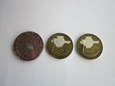 Лот: 23604501. Фото: 1. 3 медали "Родившемуся в Крыму... Памятные медали