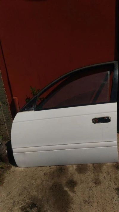 Лот: 11485641. Фото: 1. Дверь Toyota caldina st210 левая... Кузов