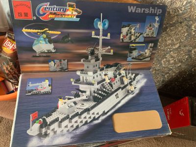 Лот: 25885375. Фото: 1. Лего корабль. Конструкторы