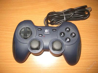 Лот: 1059564. Фото: 1. Джойстик игровой Logitech. Аксессуары для игровых приставок, консолей, геймпады