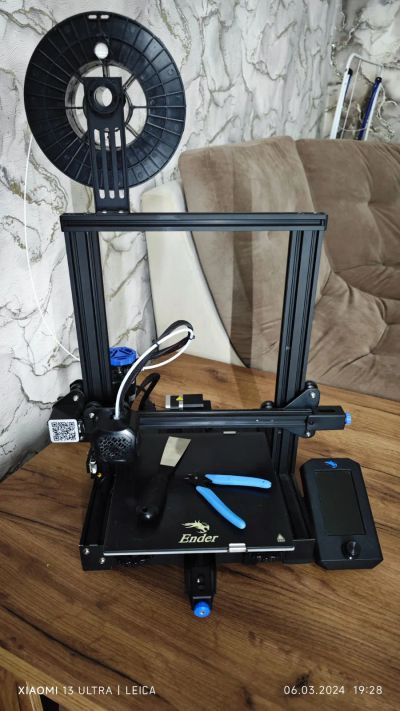 Лот: 21540046. Фото: 1. 3D принтер Creality Ender 3 v2. 3D принтеры, 3D ручки и комплектующие