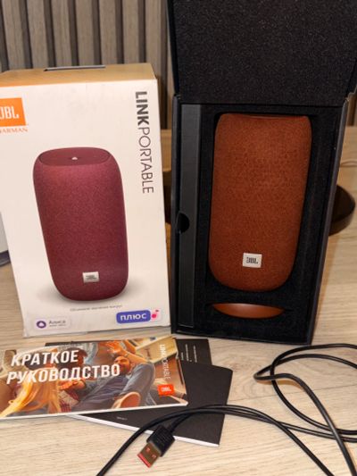 Лот: 25360824. Фото: 1. Умная колонка Jbl link portable... Портативные, беспроводные колонки