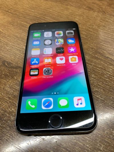 Лот: 15257932. Фото: 1. Смартфон Apple iPhone 6 16GB... Смартфоны