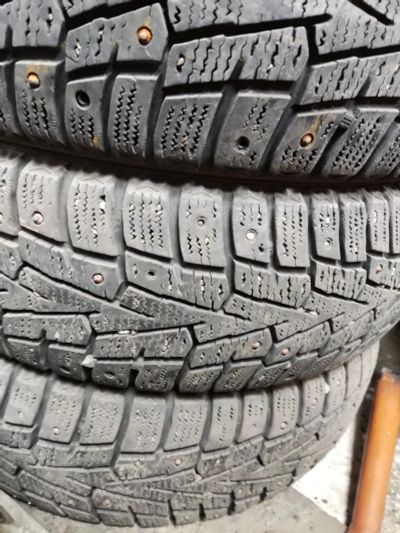 Лот: 19550514. Фото: 1. 185/60 R14 Roadstone 4 шт б/у. Шины