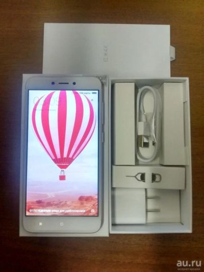 Лот: 10254199. Фото: 1. Xiaomi Redmi 4X 2/16Gb Gold... Смартфоны