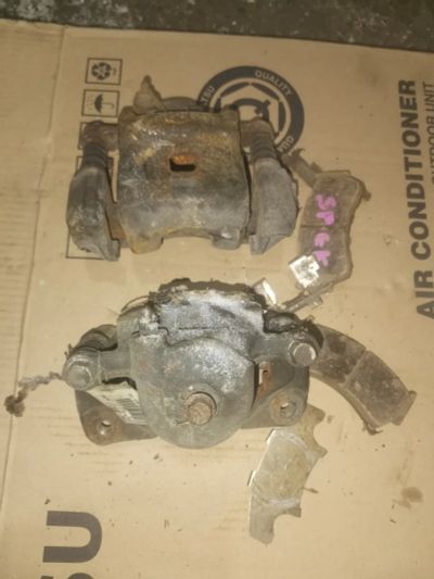 Лот: 24958508. Фото: 1. Суппорт Nissan Sunny FB14 ga15d. Тормозная система