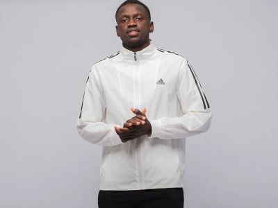 Лот: 19684025. Фото: 1. Ветровка Adidas (28706) Размер... Верхняя одежда