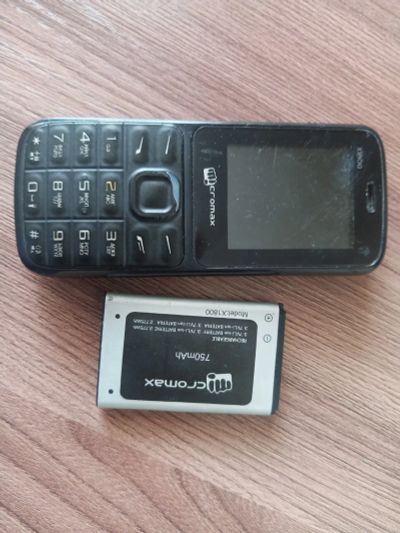 Лот: 19394275. Фото: 1. Micromax X1800. Кнопочные мобильные телефоны