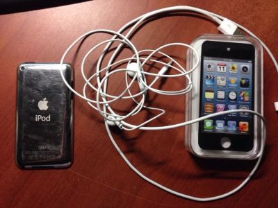 Лот: 4779191. Фото: 1. Ipod touch 4g 16gb black. Планшеты