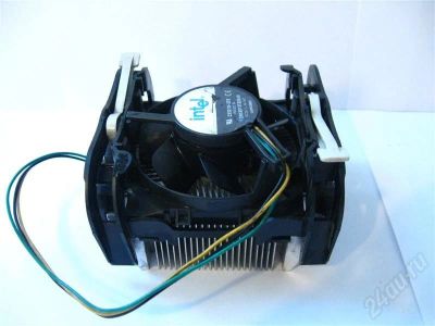Лот: 401571. Фото: 1. Кулер Intel. Системы охлаждения