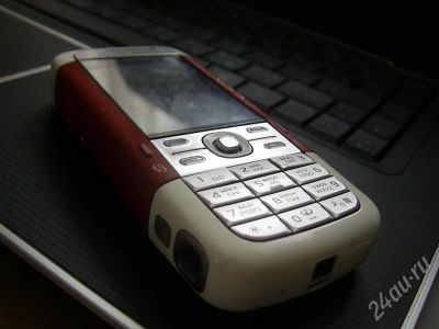 Лот: 332384. Фото: 1. +++nokia 5700 xpress music red... Кнопочные мобильные телефоны