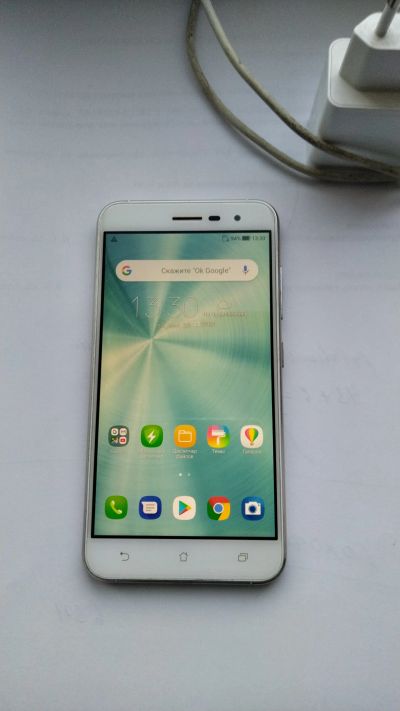Лот: 19815821. Фото: 1. 5.2" Смартфон ASUS ZenFone 3... Смартфоны