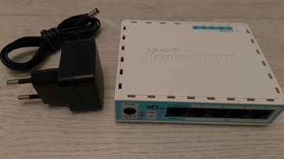 Лот: 18410890. Фото: 1. Маршрутизатор Mikrotik RB750Gr2. Маршрутизаторы (роутеры)