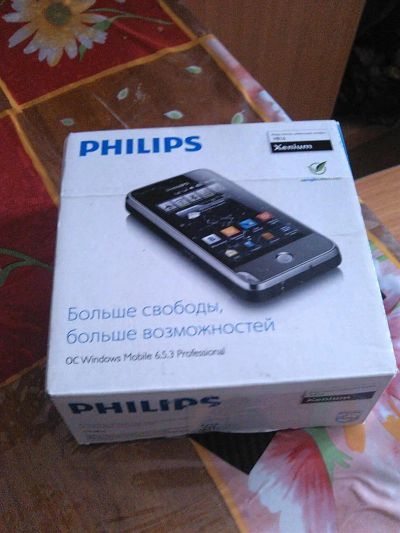 Лот: 3198709. Фото: 1. Philips Xenium V816(коробка+доки... Смартфоны