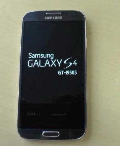 Лот: 10536111. Фото: 1. Samsung Galaxy S4 GT-I9505 16GB... Смартфоны