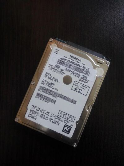 Лот: 9741487. Фото: 1. Hitachi HTS547550A9E384 500 Gb... Жёсткие диски (HDD)